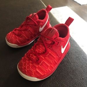 Nike toddler shoes